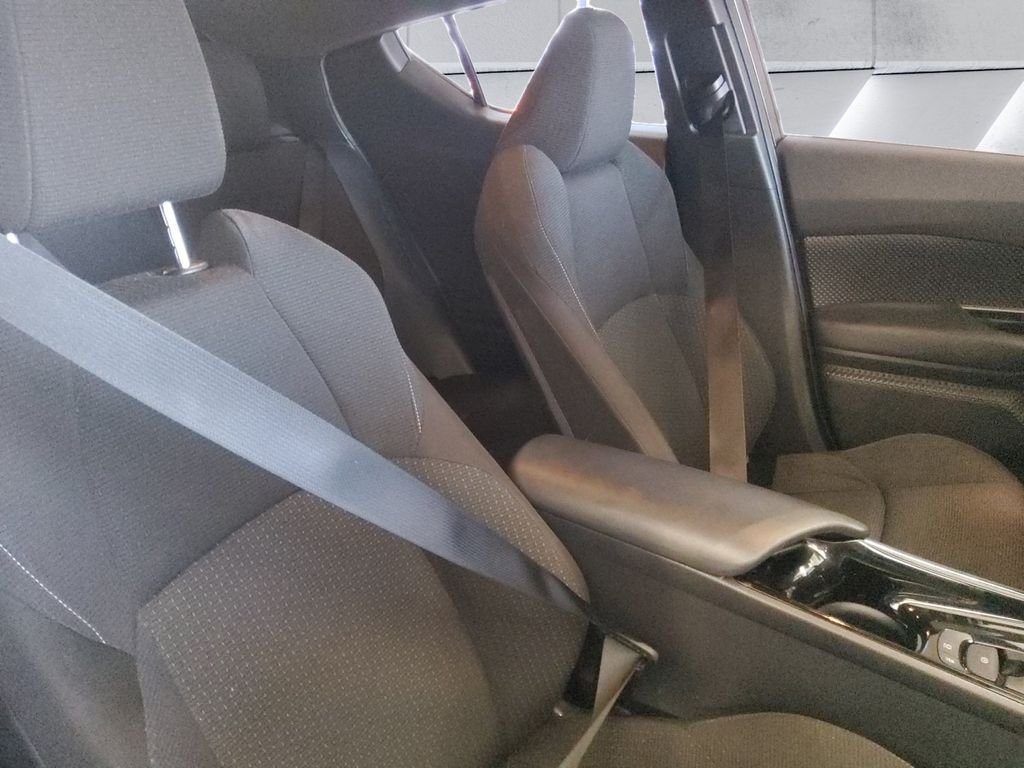 Used 2019 Gray Toyota XLE image 14