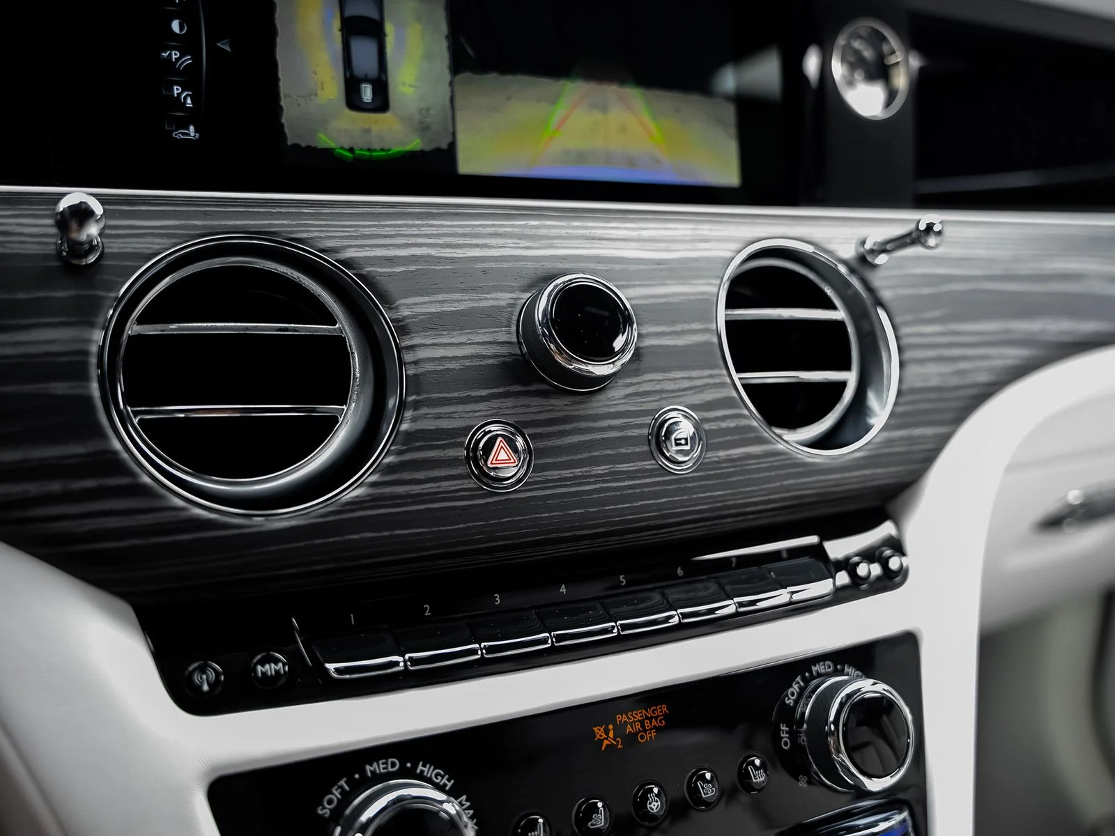 Used 2022 White Rolls-Royce Base image 50