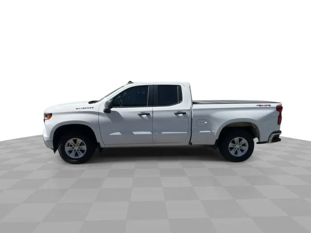 Used 2023 White Chevrolet WT image 5