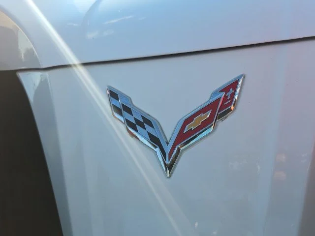 Used 2014 White Chevrolet Z51 image 26