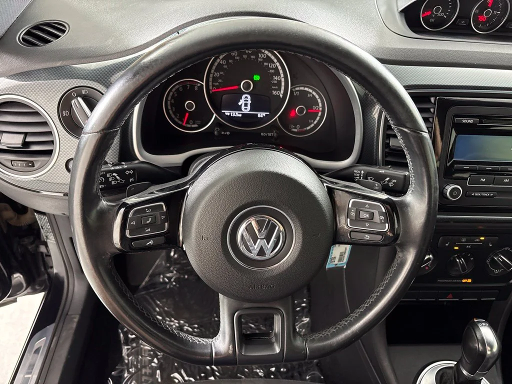 Used 2014 Black Volkswagen 2.0T R-Line image 29