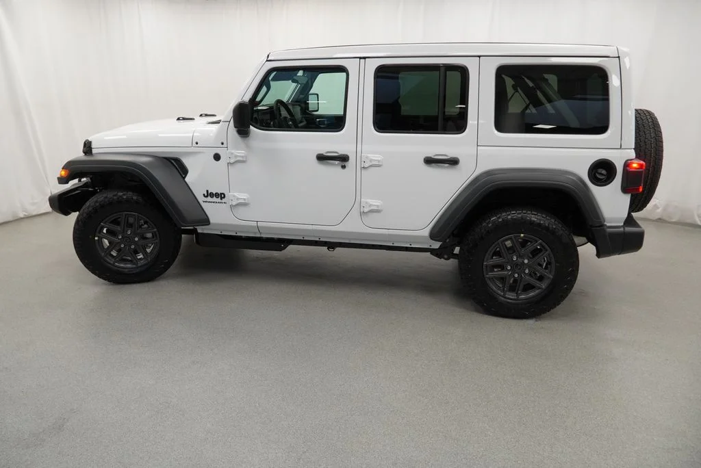 New 2027 Bright White Clear-Coat Paint Jeep Sport S image 14