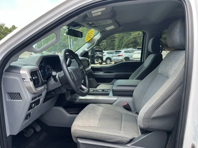 Used 2022 White Ford XLT image 7