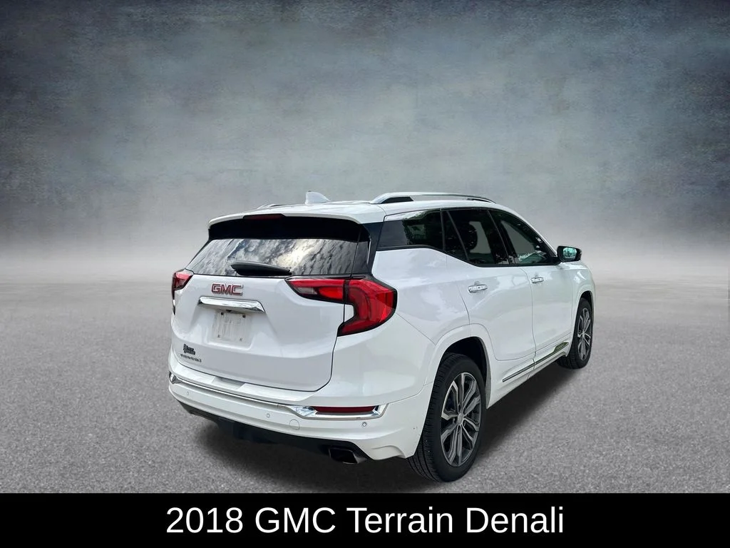 Used 2018 White GMC Denali image 3