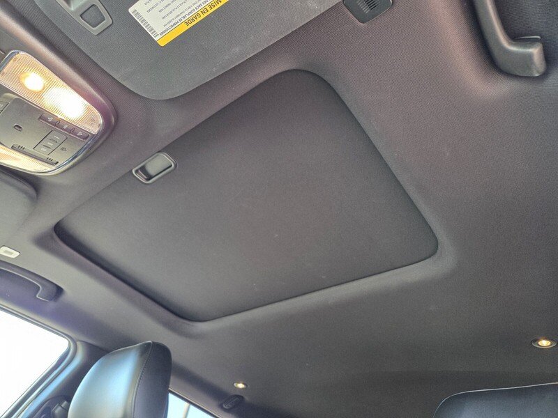Used 2019 Billet Silver Metallic JEEP ALTITUDE 4X2 image 11