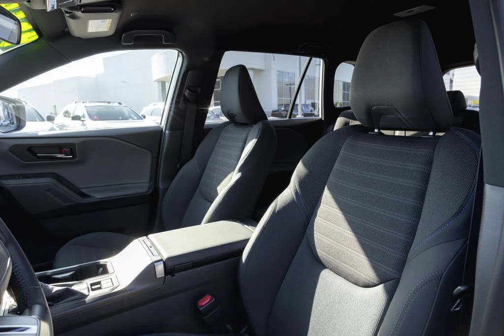 Used 2026 Ice Cap Toyota SE image 11