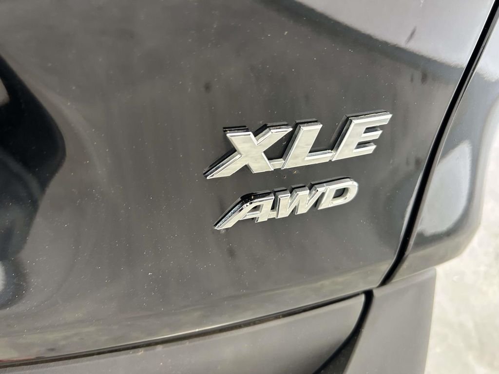 Used 2025 Black Toyota XLE image 11
