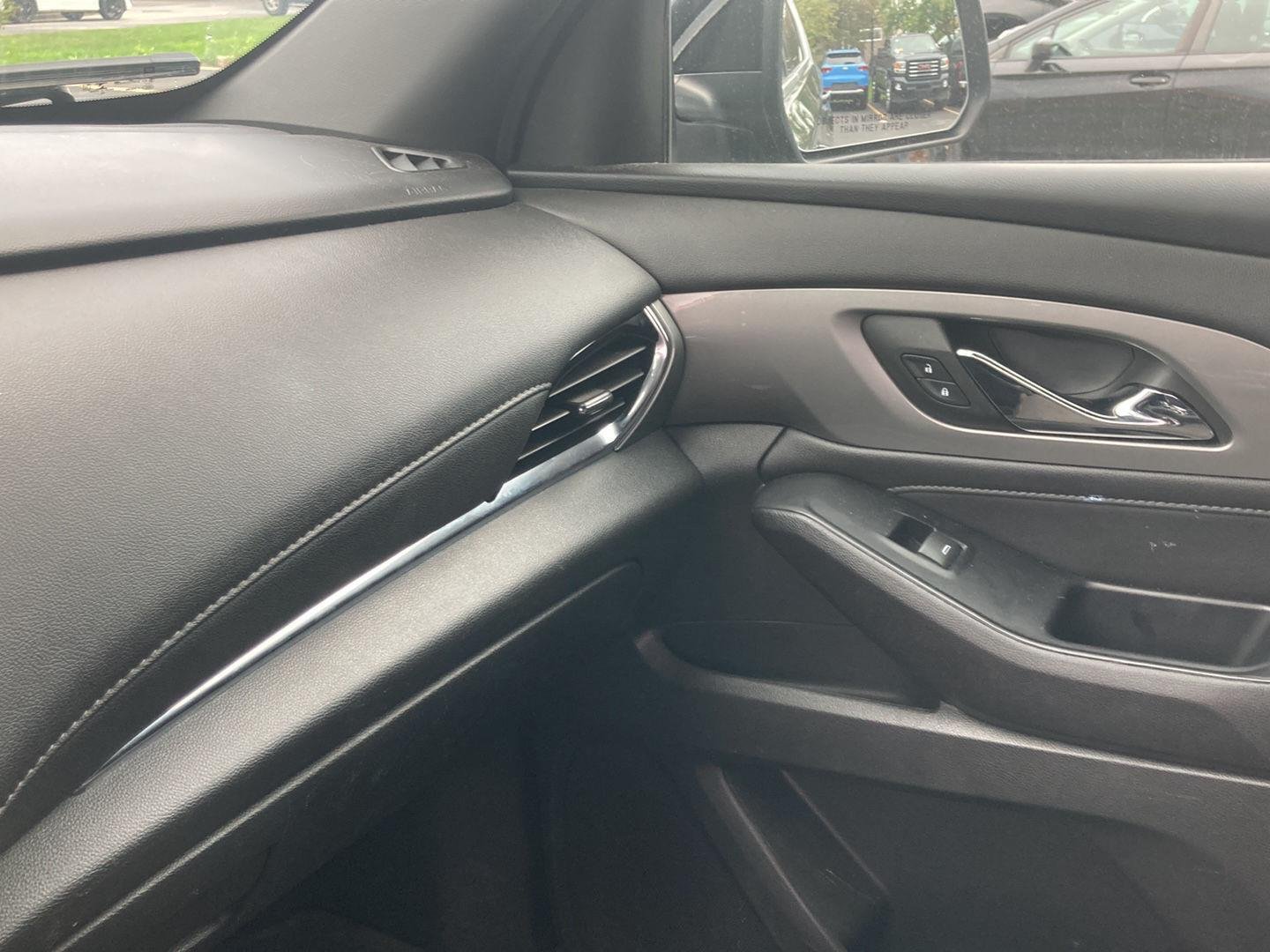 Used 2023 Mosaic Black Metallic Chevrolet LT Cloth image 21
