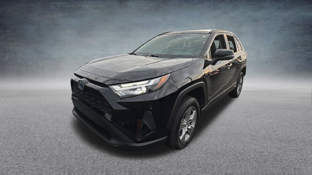 Used 2024 Midnight Black Metallic Toyota XLE image 5