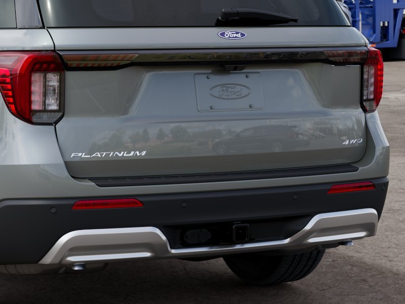New 2027 Avalanche Gray Ford Platinum™ image 24
