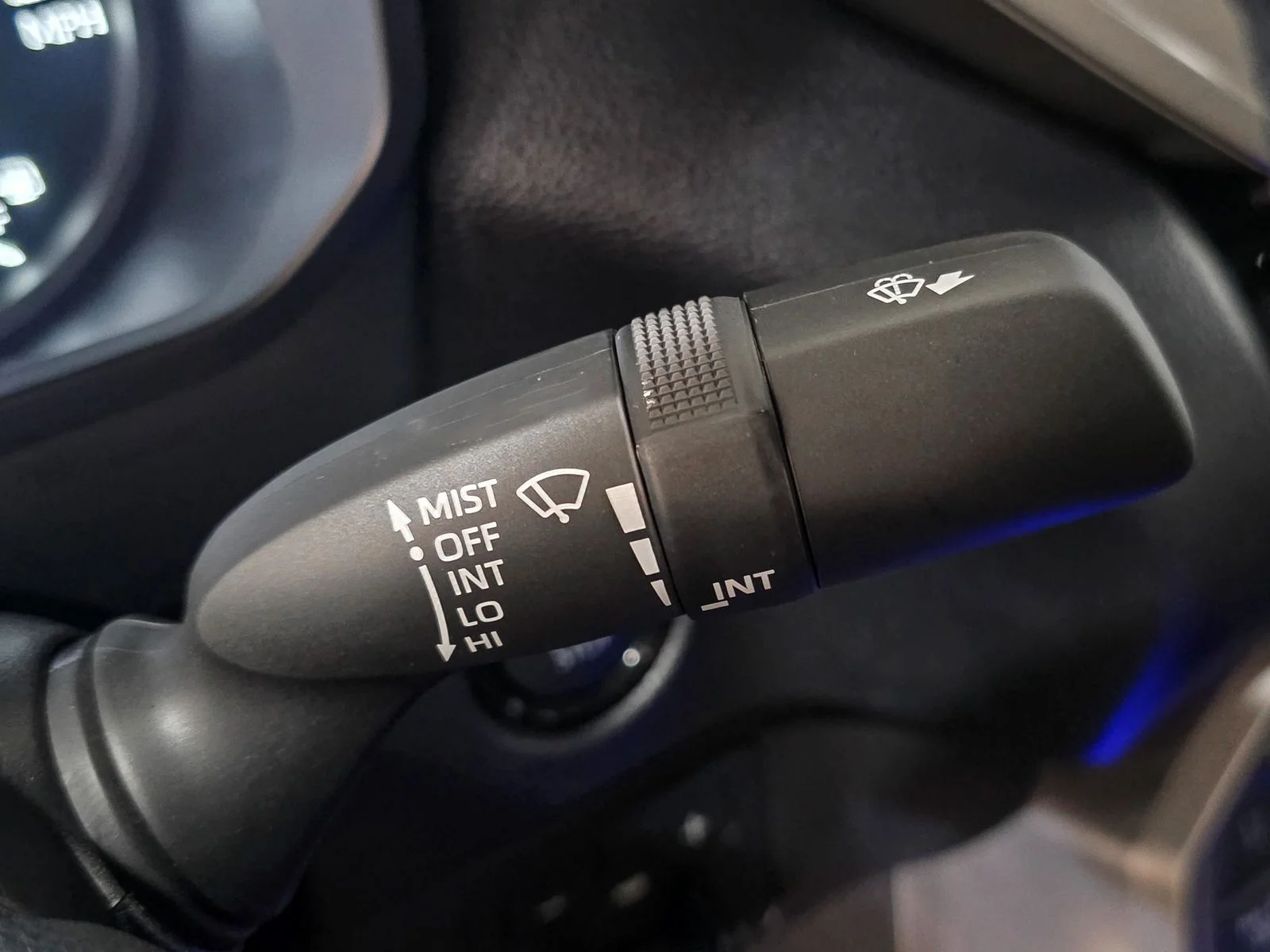 2026 Toyota Tundra SR5 - Photo 35