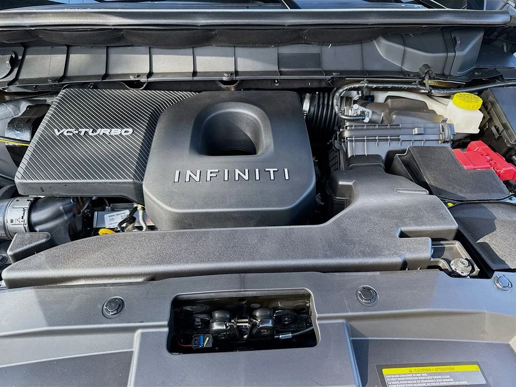 Certified Used 2026 Silver INFINITI LUXE image 34