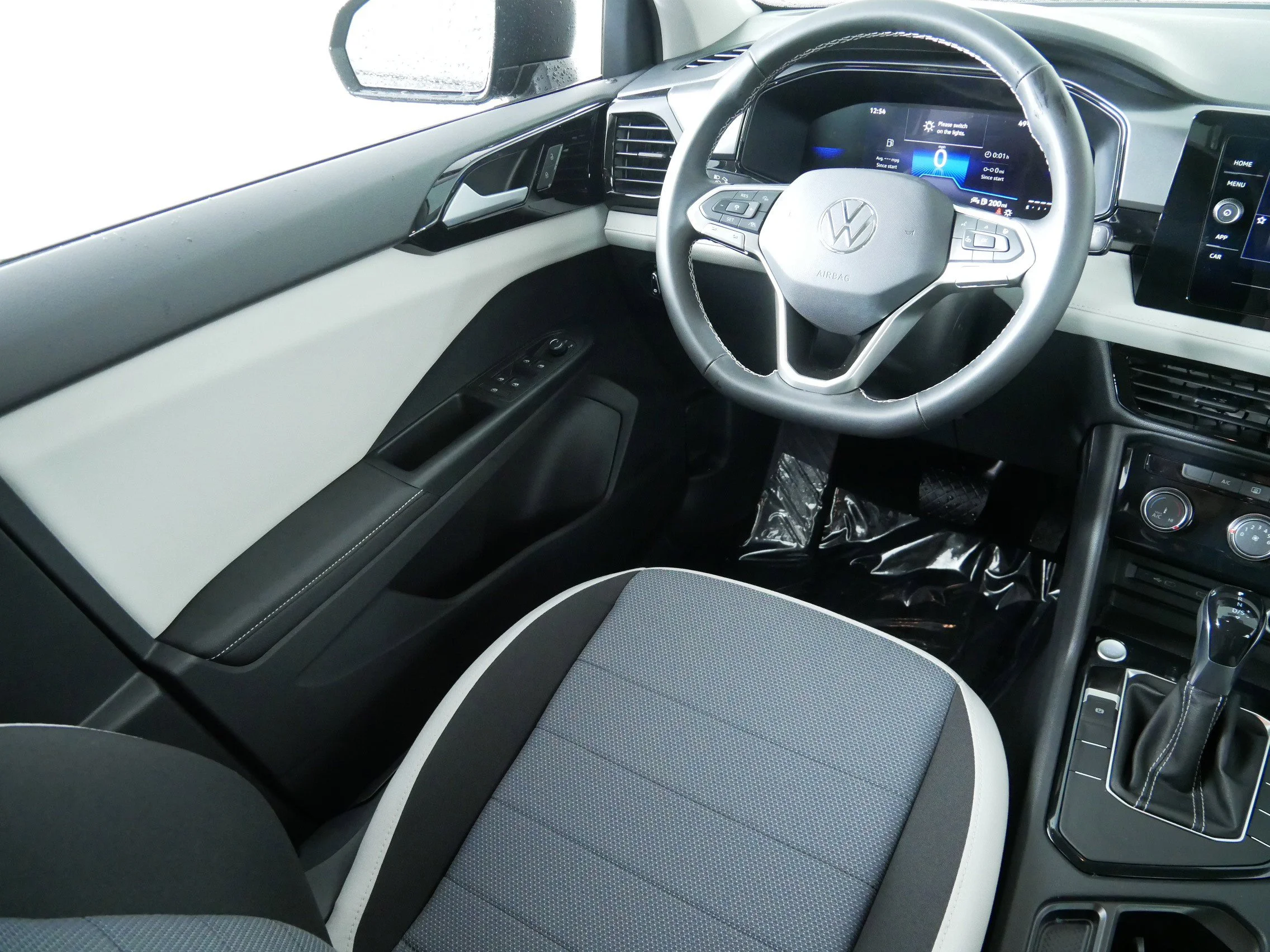 New 2026 Deep Black Pearl Volkswagen S image 9