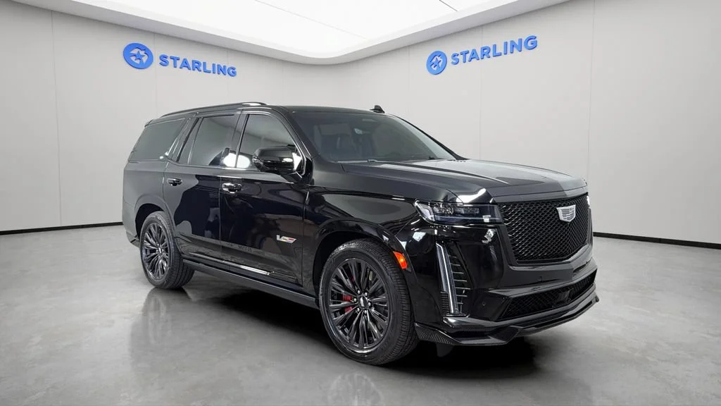 Used 2023 BLACK RAVEN Cadillac AWD V-Series image 14