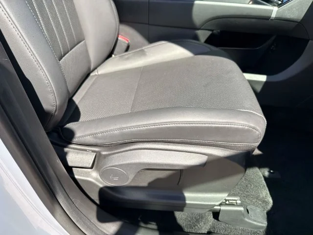 Used 2026 White Hyundai SEL image 18