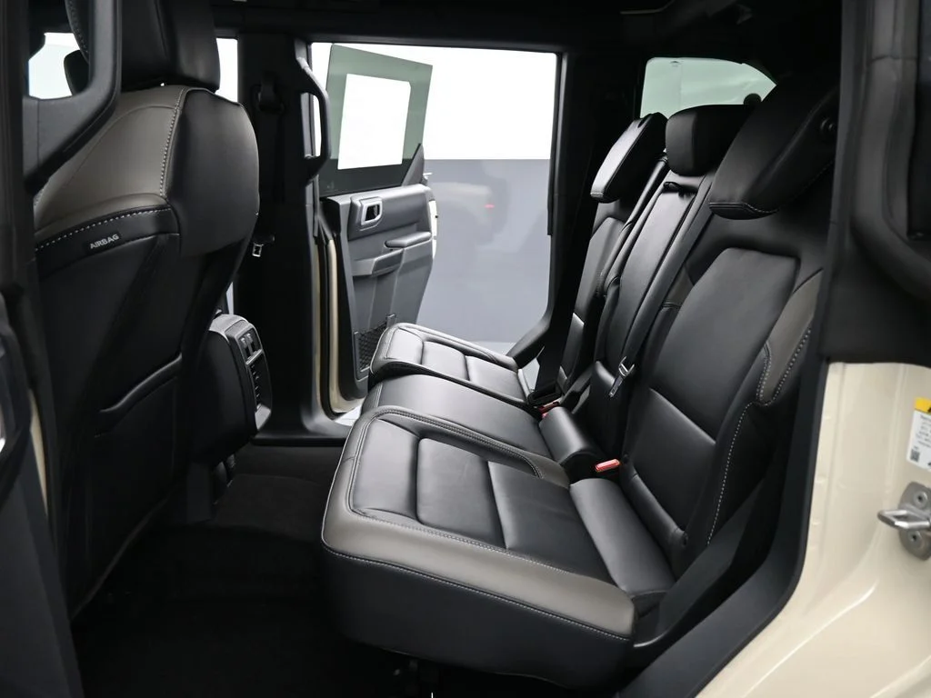 New 2026 Desert Sand Ford Outer Banks image 17