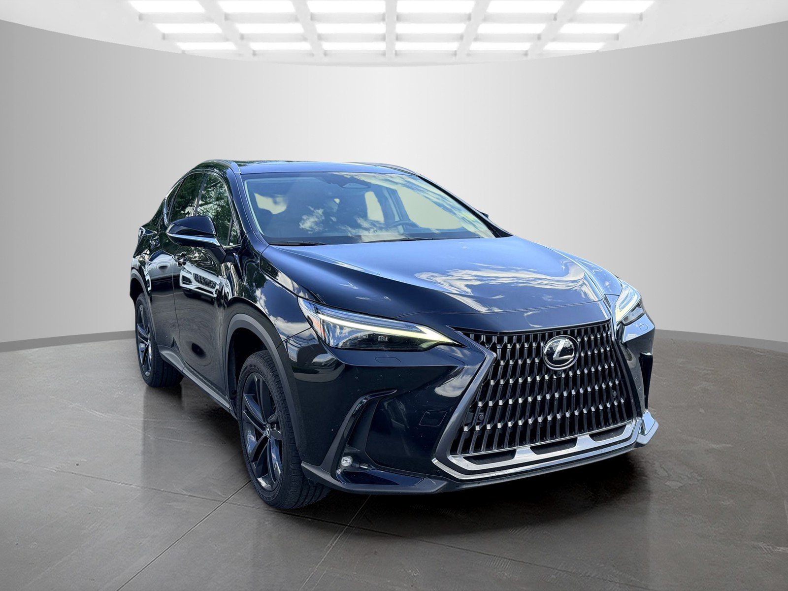 Used 2024 Black Lexus 450h+ Luxury image 3