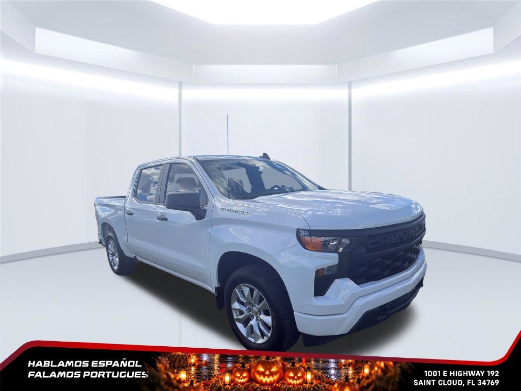Used 2024 Summit White Chevrolet Custom image 7