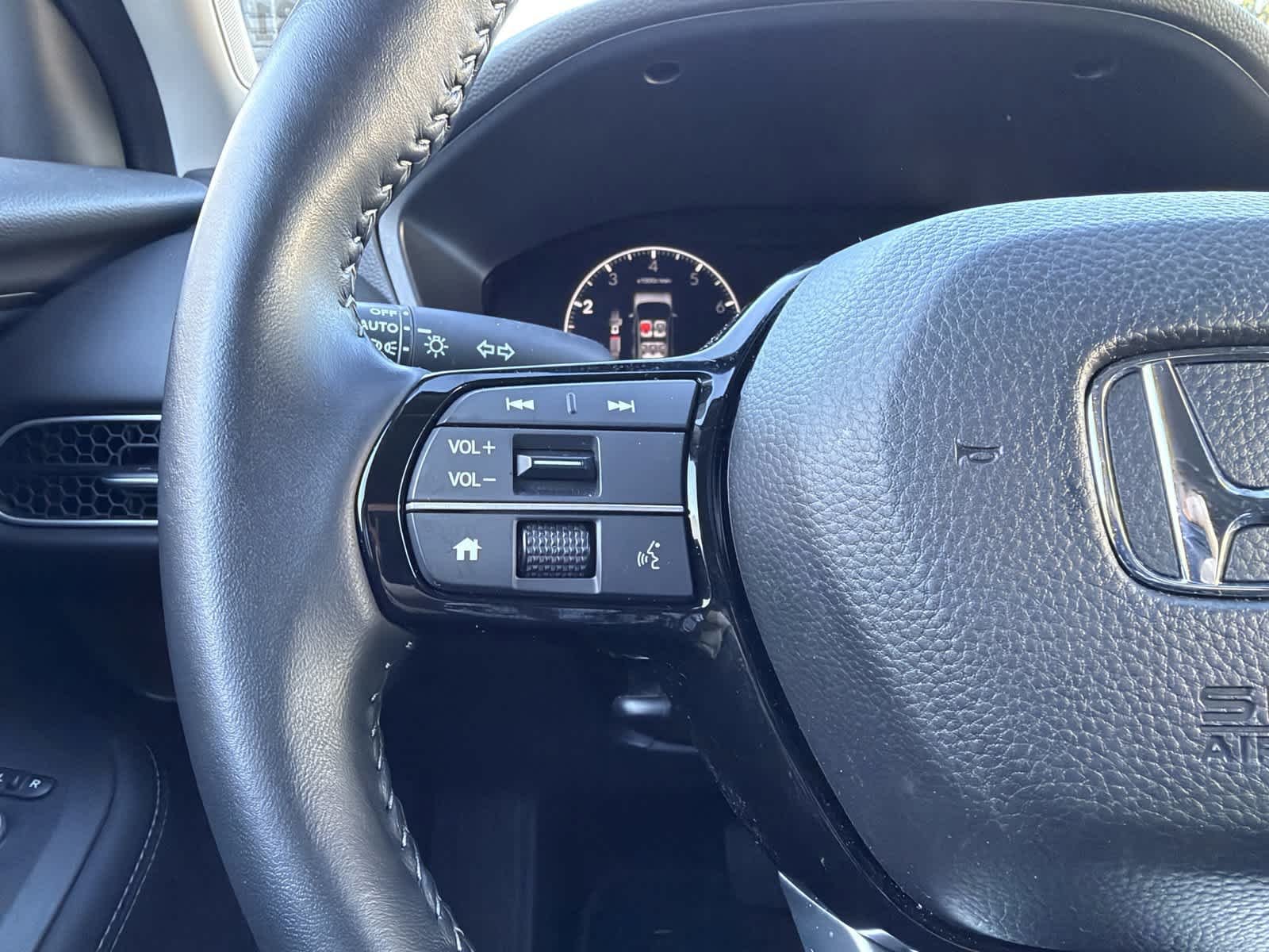 Used 2026 Black Honda EX-L image 17