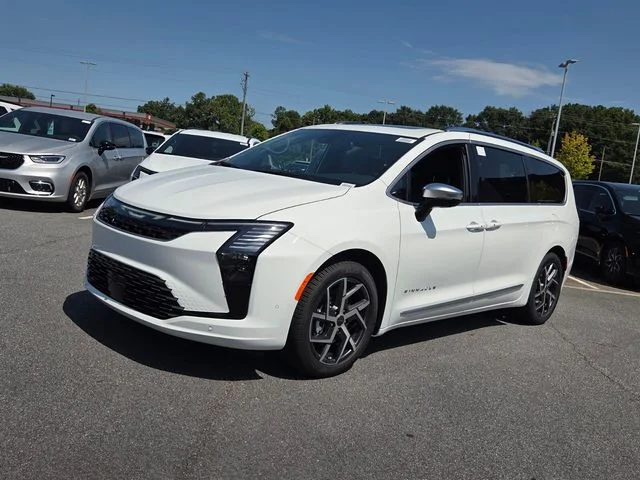 New 2027 Bright White Clear-Coat Exterior Paint Chrysler Pinnacle image 3
