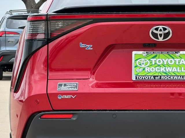 New 2026 Supersonic Red with Midnight Black Metallic roof <sup>1</sup> Toyota  Limited image 5