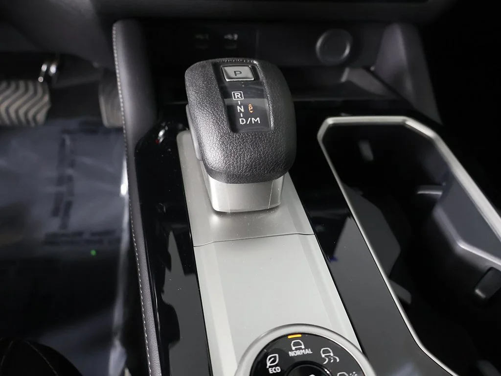 New 2026 White Mitsubishi ES 1.5T S-AWC image 42