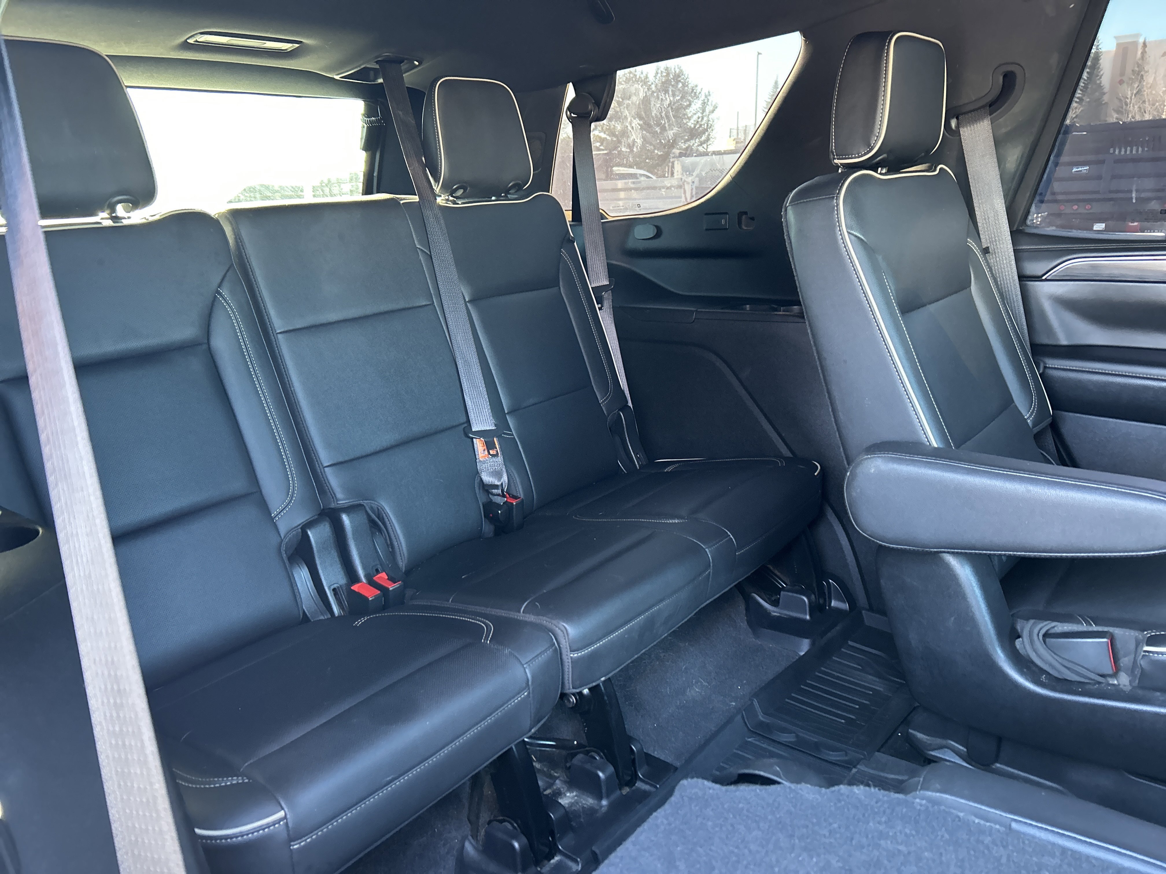 Used 2021 Onyx Black GMC SLT image 12