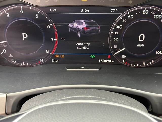 Used 2018 Gray Volkswagen SEL Premium image 29