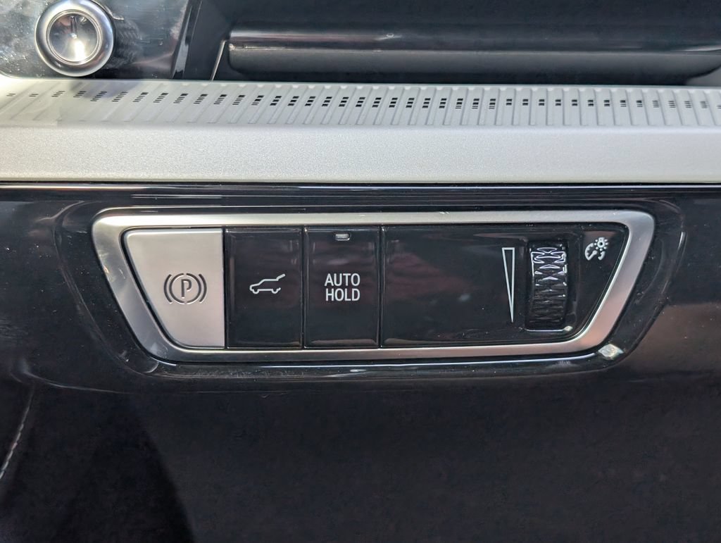 2027 Cadillac OPTIQ Sport - Photo 30