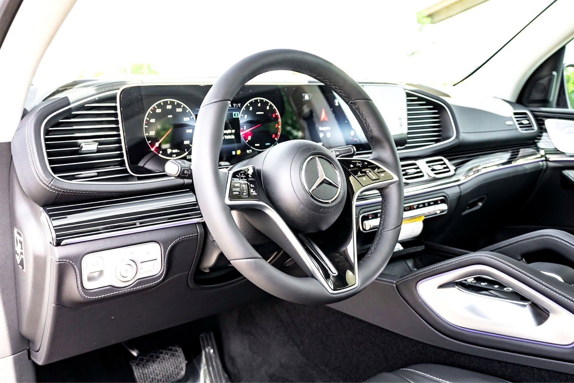 New 2026 MANUFAKTUR Alpine Grey Mercedes-Benz GLE 450 image 11