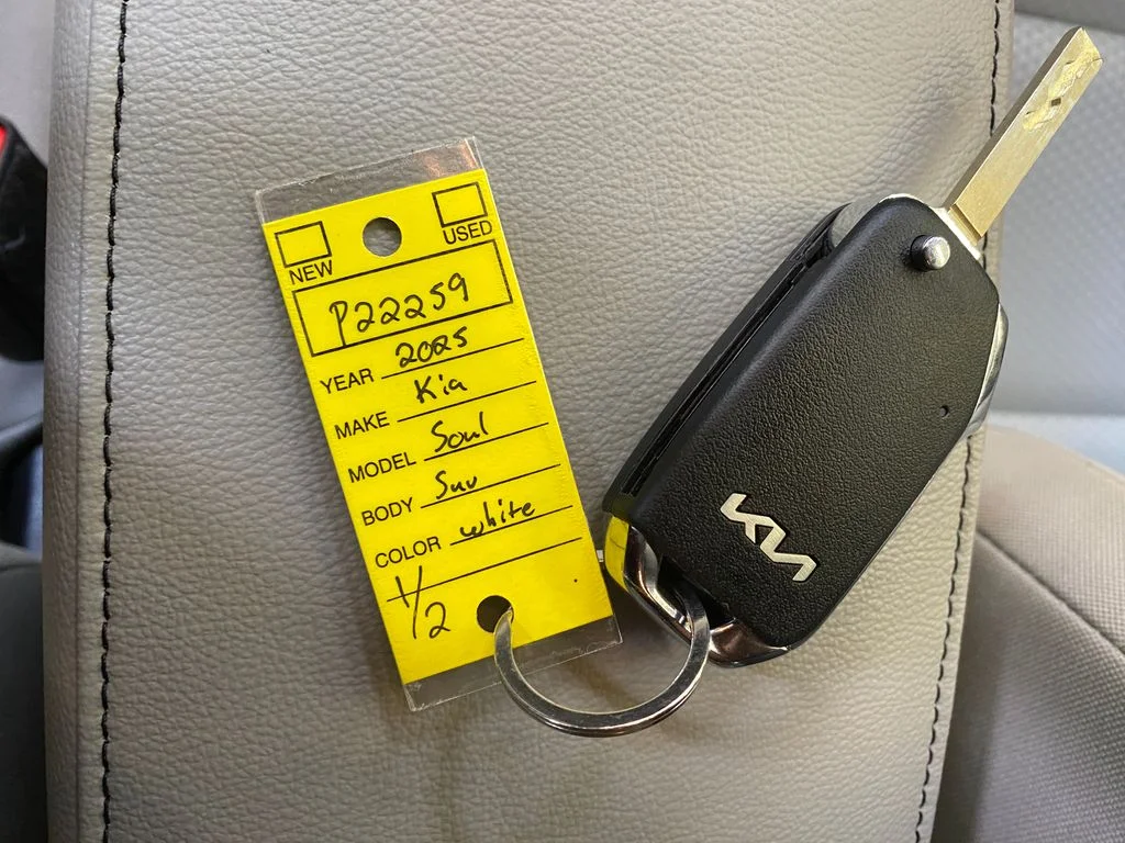 Used 2025 White Kia LX image 42