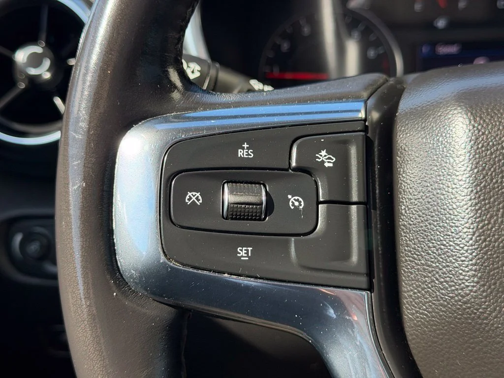 Used 2022 Black Chevrolet LT image 18