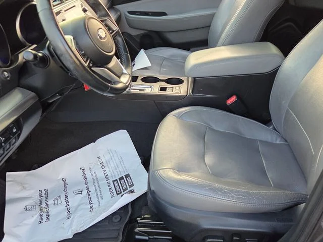 Used 2019 Gray Subaru 2.5i Premium image 6