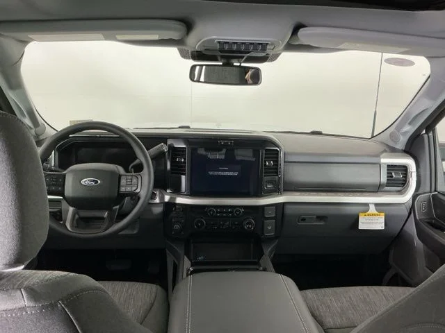 New 2026 Oxford White Ford XLT image 28