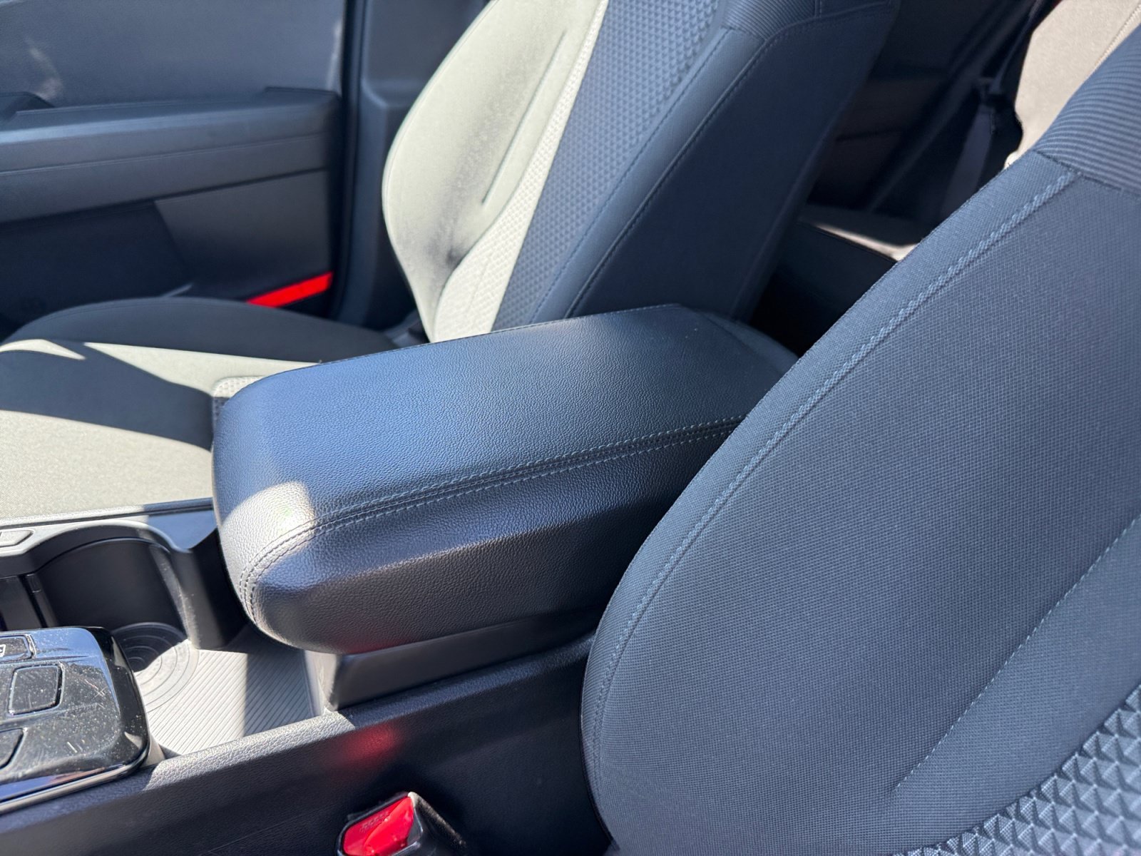 Used 2023 Gravity Gray Kia LX image 14