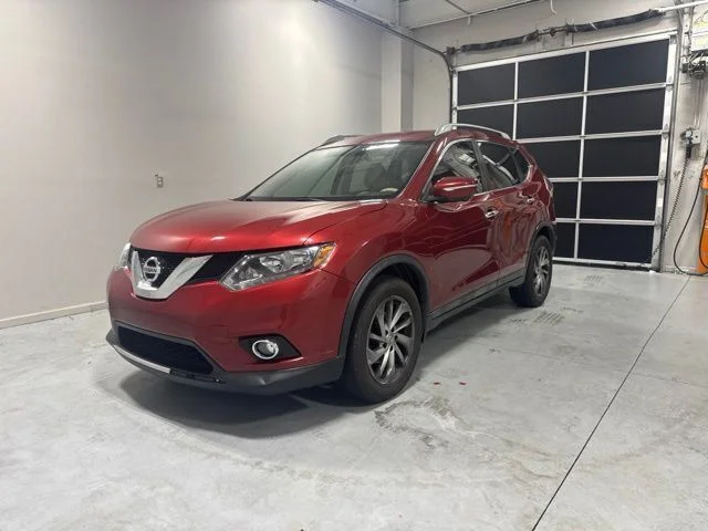 2015 Nissan Rogue SL FWD's photo