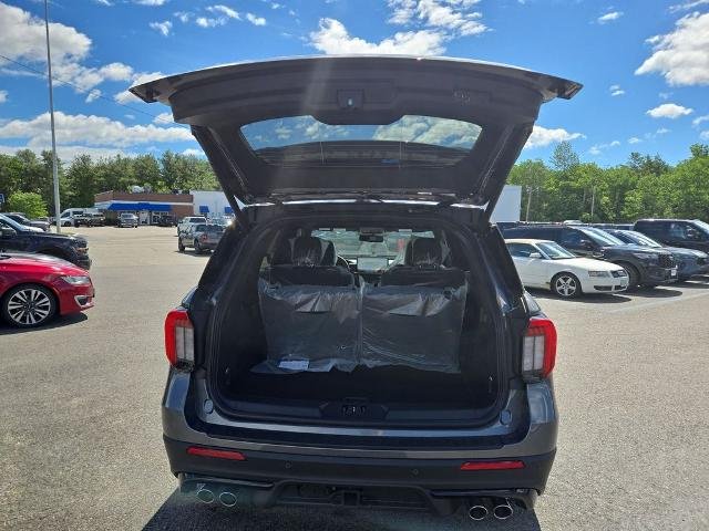 New 2026 Carbonized Gray Metallic Ford ST image 24