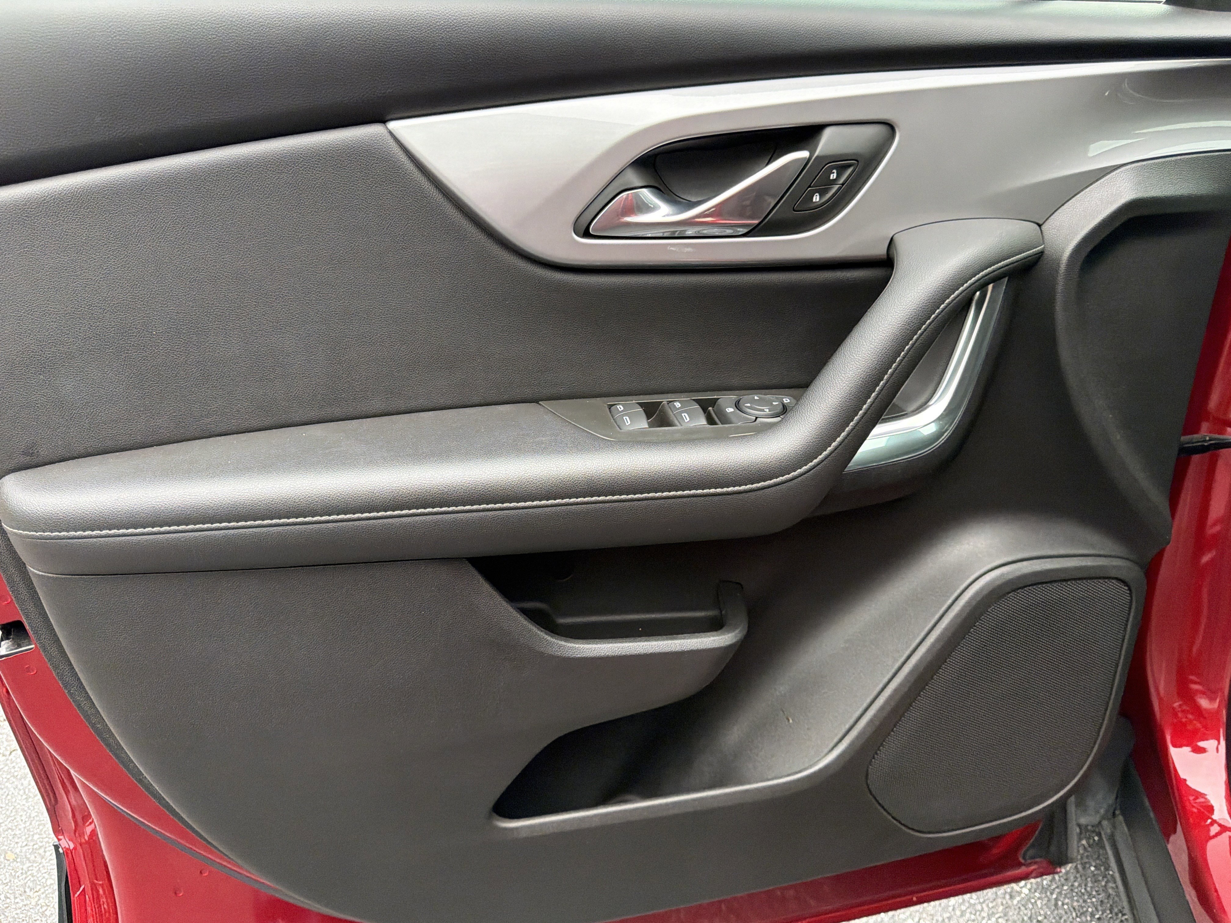 Used 2021 CHERRY RED TINTCOAT Chevrolet LT image 10