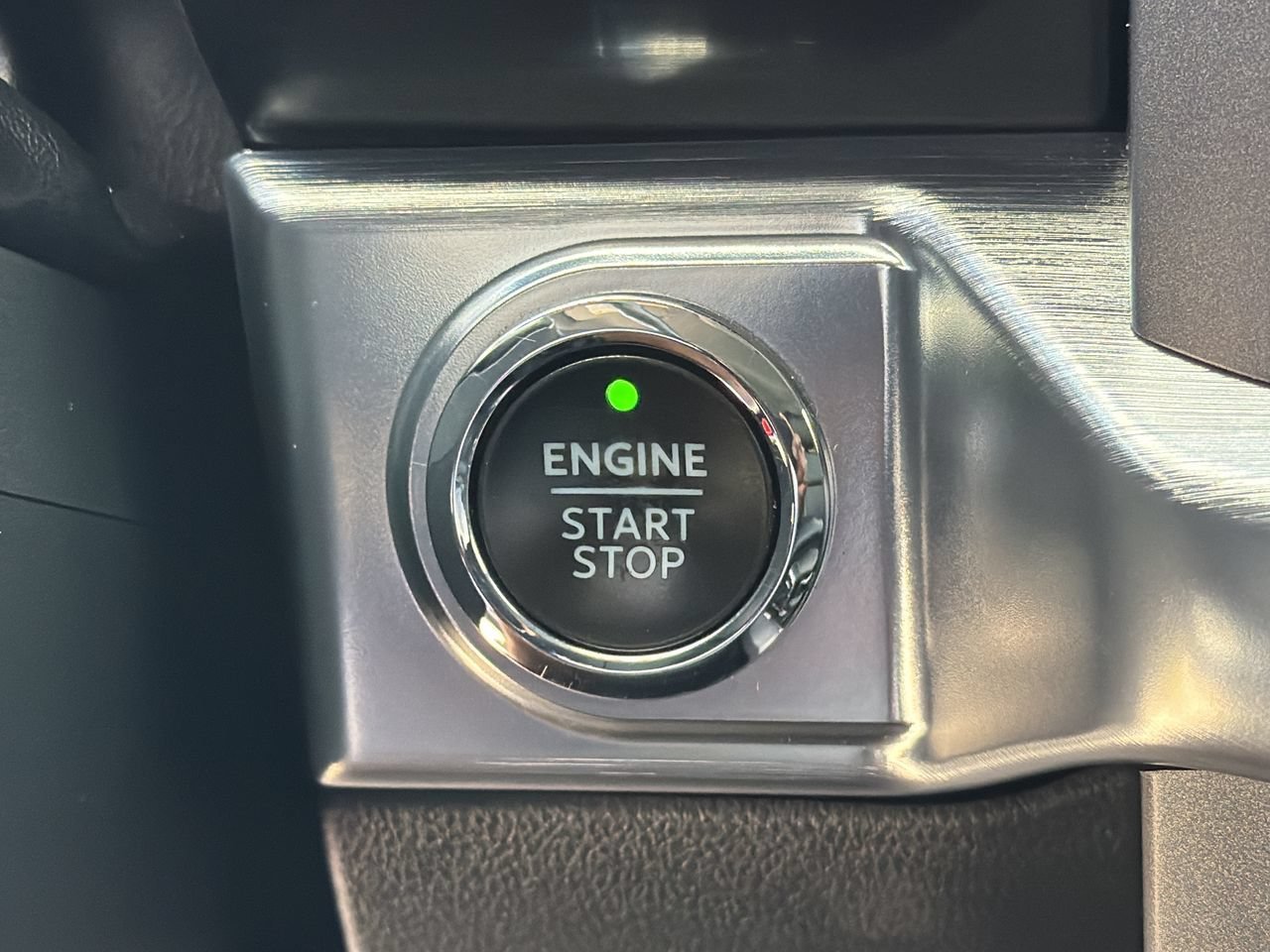 Used 2023 Black Ford LARIAT image 31