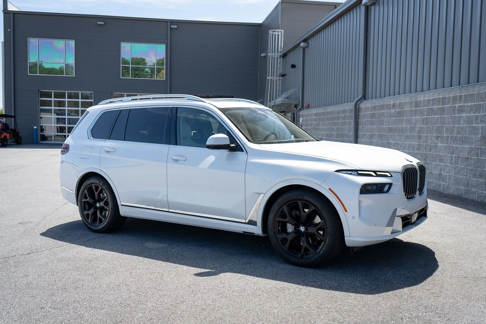 Used 2023 White BMW xDrive40i image 20