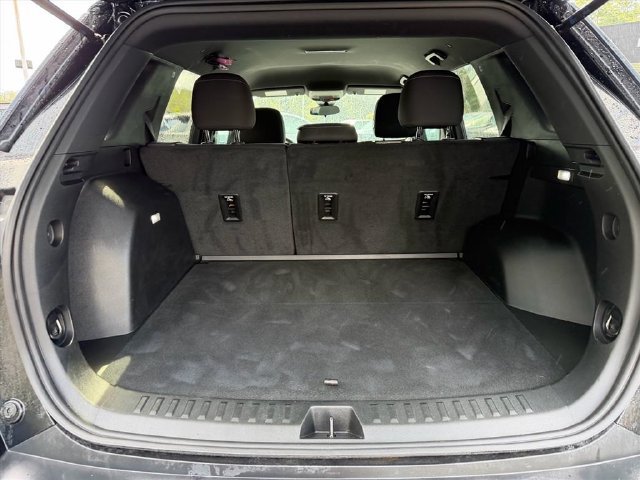 Used 2026 Black Chevrolet LT image 26