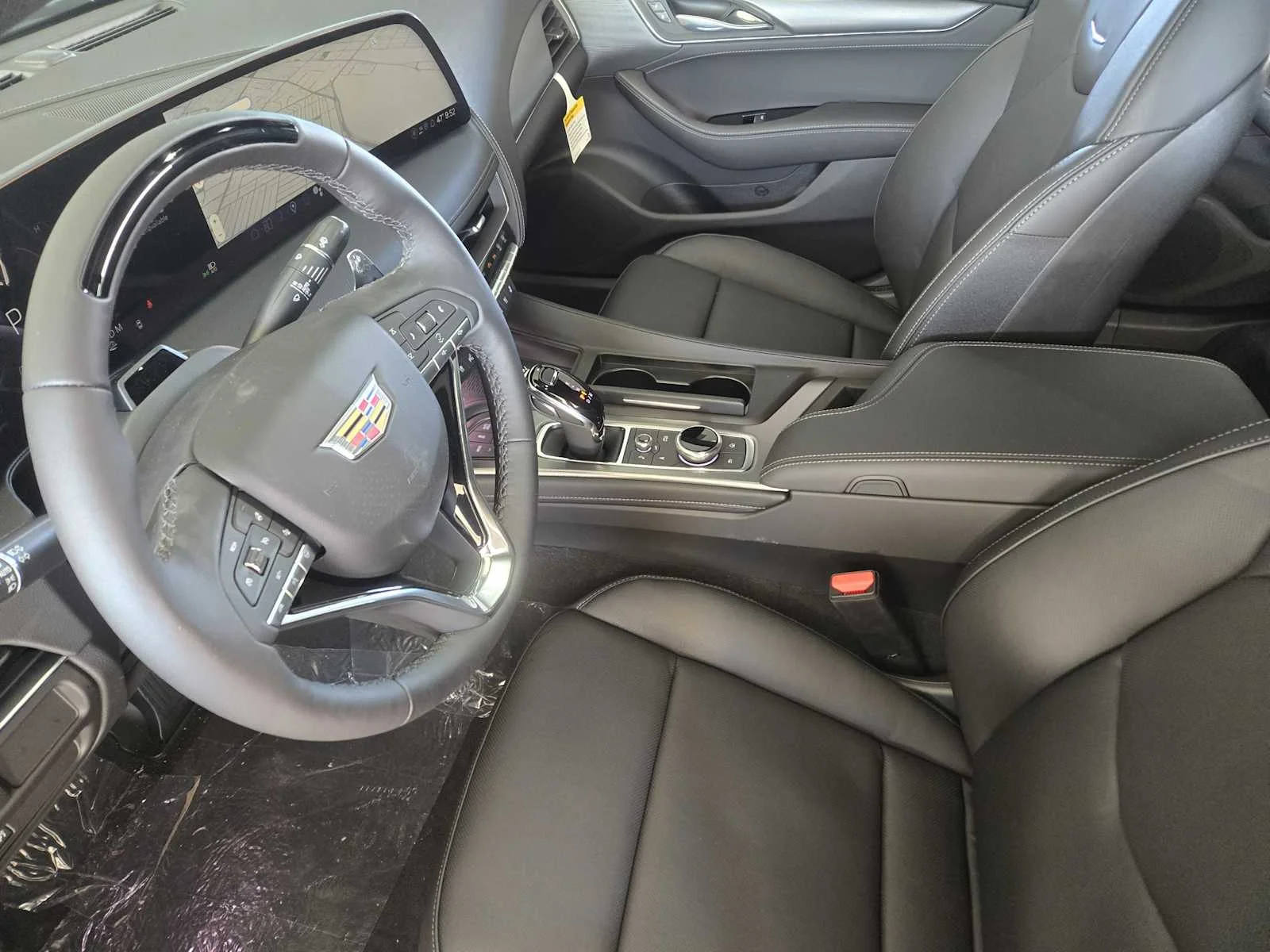 New 2026 Vibrant White Tricoat Cadillac Premium Luxury image 8