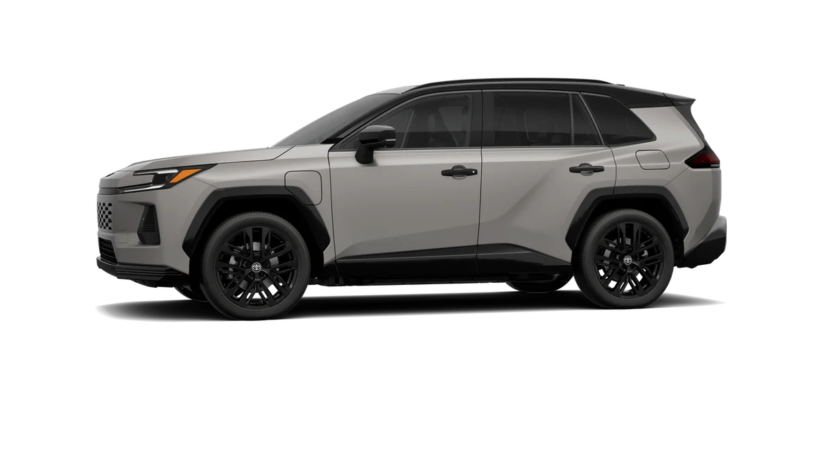 New 2026 Meteor Shower with Midnight Black Metallic roof Toyota XSE image 3
