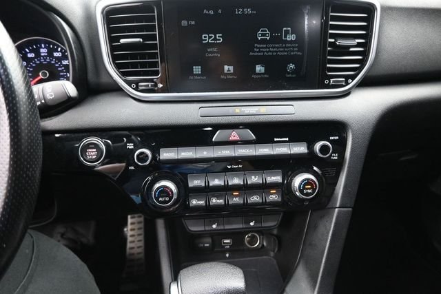 Used 2020 White Kia S image 12