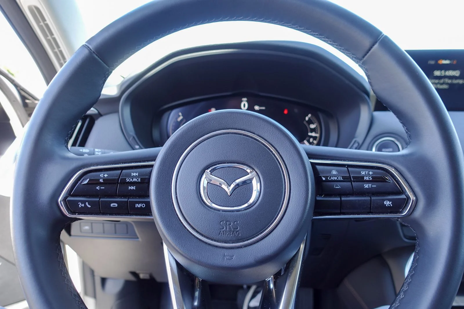 Certified Used 2024 Platinum Quartz Mazda Preferred image 18