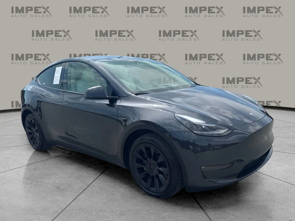 Used 2024 Gray Tesla Long Range image 7