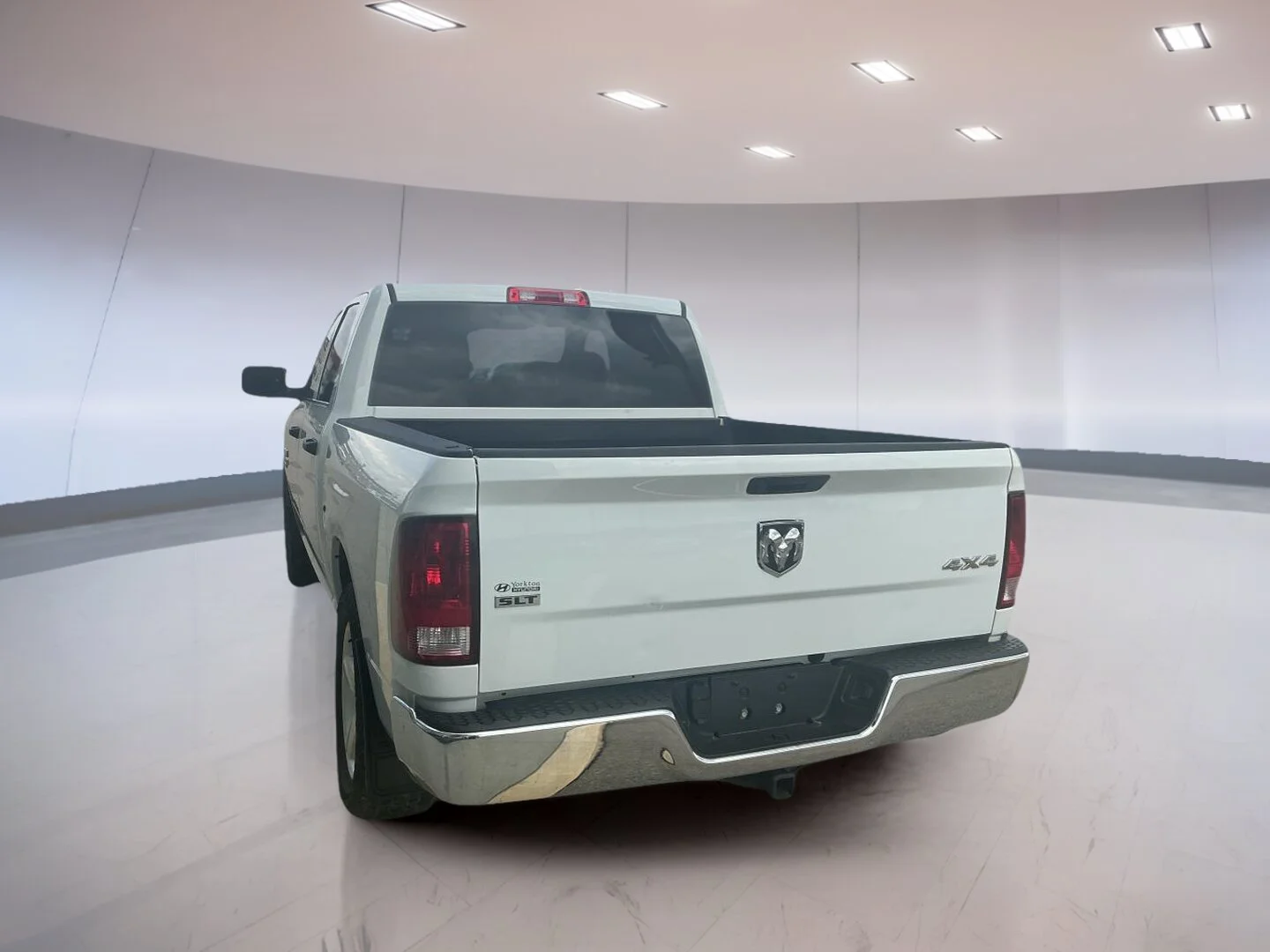 Used 2023 White RAM SLT image 4