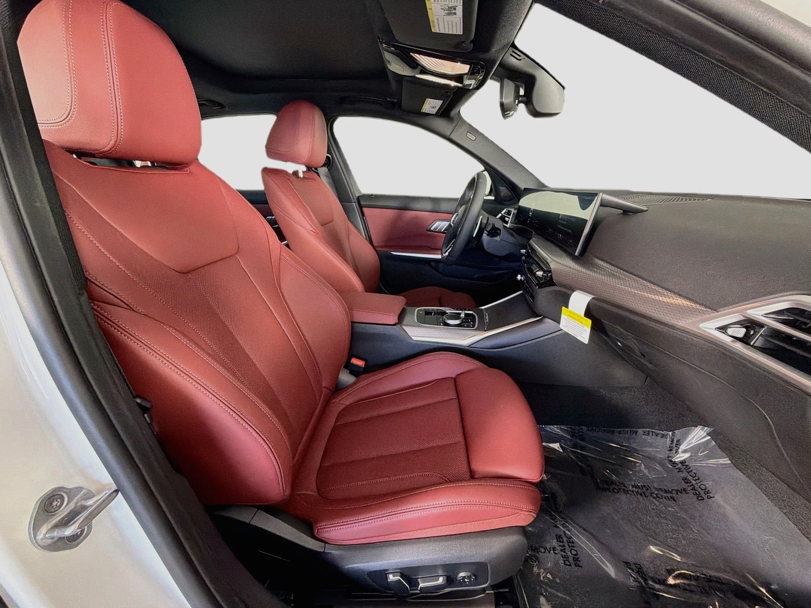 New 2026 Alpine White BMW 330i xDrive image 29