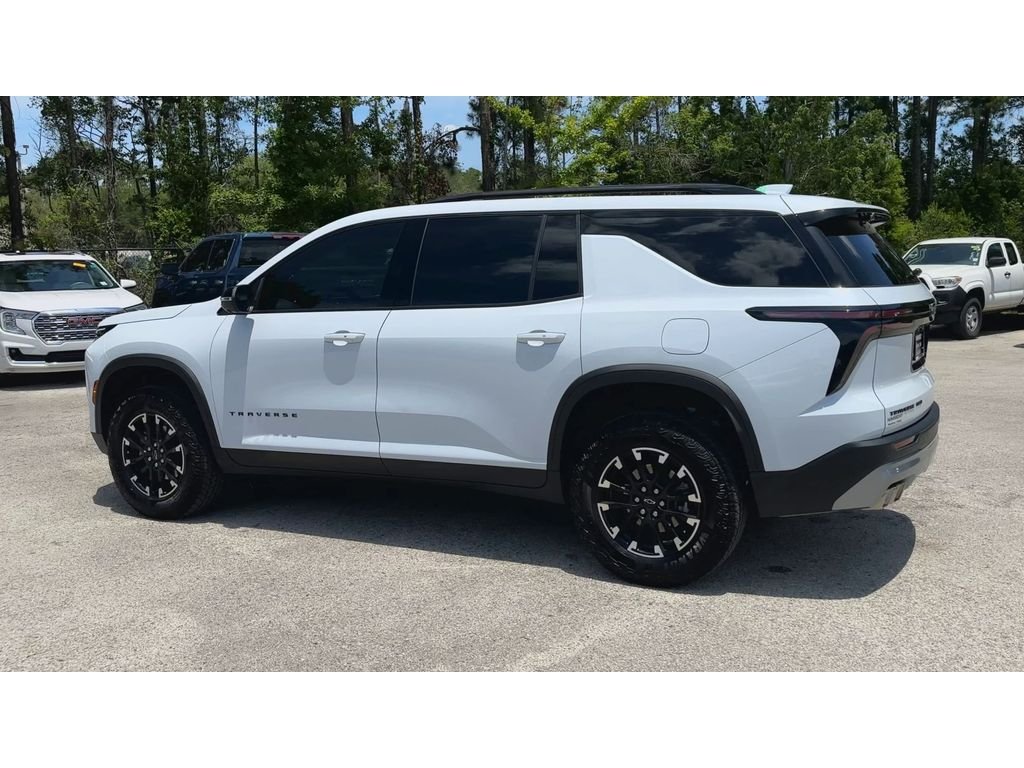 Used 2026 Polar White Tricoat Chevrolet Z71 image 6