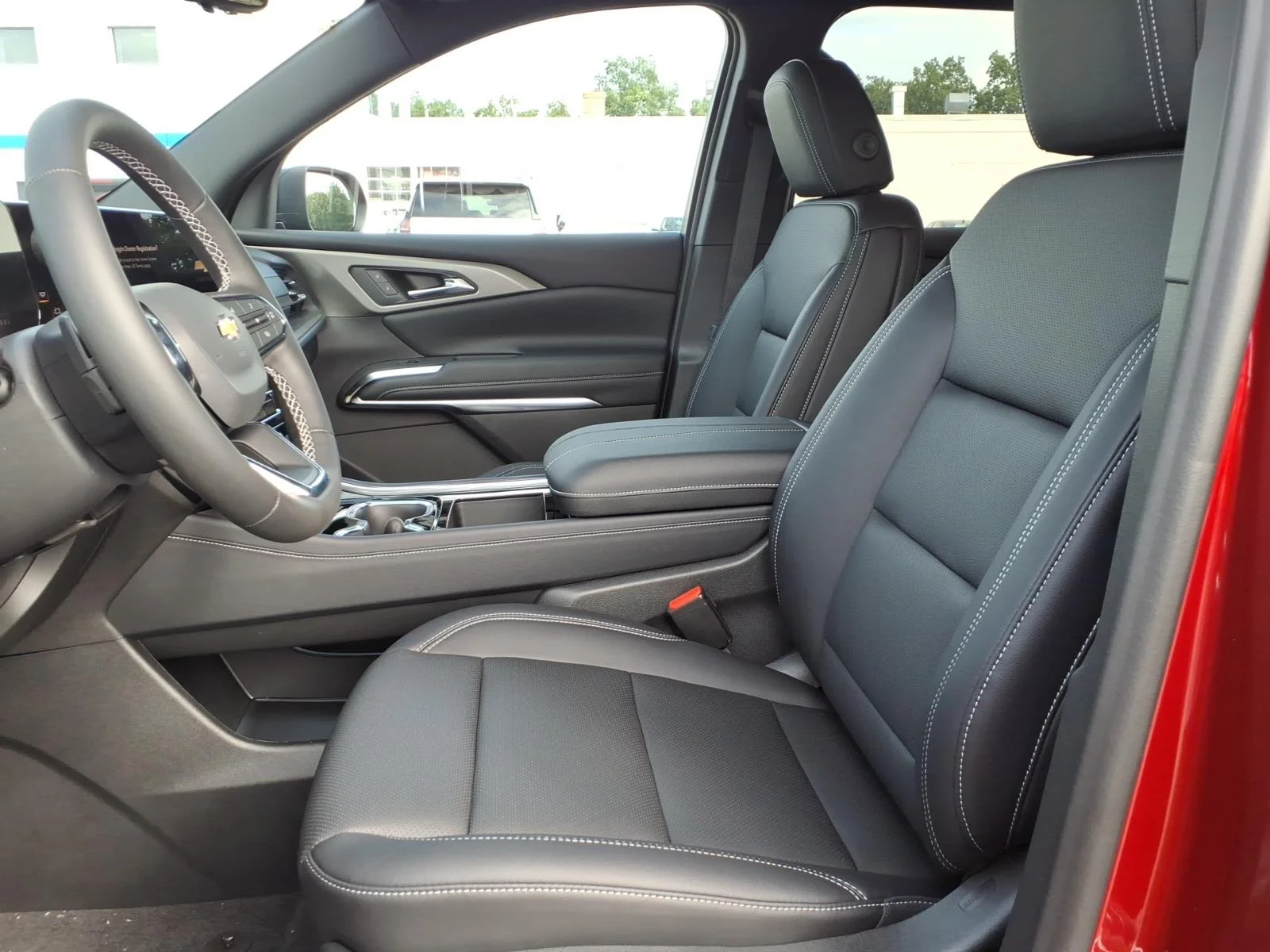 2027 Chevrolet Traverse LT - Photo 9